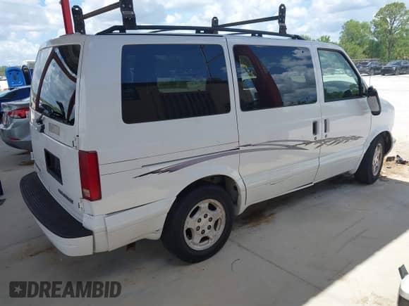 2004 Chevrolet Astro с VIN 1GNEL19X54B129162, выставлен на аукционе IAAI как лот 42612002 с пробегом 120 966 миль миль и . История ставок и продаж доступна на DreamBid. Изображение 4.