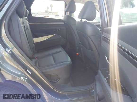 2024 Hyundai Tucson Limited с VIN KM8JECD11RU165499, выставлен на аукционе IAAI как лот 43348342 с пробегом 16 237 миль миль и . История ставок и продаж доступна на DreamBid. Изображение 8.