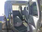 2023 Nissan Frontier SV z VIN 1N6ED1EJ7PN608058, wystawiony jako IAAI lot #41455622 z przebiegiem 18 790 mil mil oraz . Historia ofert i sprzedaży dostępna na DreamBid. Obrazek 8.