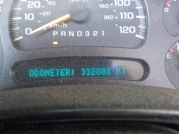 2005 Chevrolet Silverado 1500 Work Truck with VIN 1GCEK19V15Z101751, listed as a IAAI auction lot 42387202 with 332,808 mi miles and . Bid and sale history available at DreamBid. Image 15.