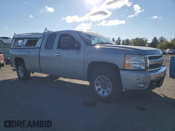 2008 Chevrolet Silverado 1500 1LT с VIN 1GCEK19JX8E190065, выставлен на аукционе Copart как лот 76371654 с пробегом 181 386 миль миль и Списание • Salvage title. История ставок и продаж доступна на DreamBid. Изображение 4.