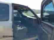2003 Chevrolet Silverado 2500HD LT с VIN 1GCHK29U53E277670, выставлен на аукционе IAAI как лот 43361681 с пробегом 240 810 миль миль и . История ставок и продаж доступна на DreamBid. Изображение 5.