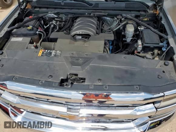 2017 Chevrolet Silverado 1500 LTZ z VIN 3GCPCSEC5HG381503, wystawiony jako Copart lot #60893485 z przebiegiem 143 711 mil mil oraz Szkoda całkowita • Salvage title. Historia ofert i sprzedaży dostępna na DreamBid. Obrazek 11.