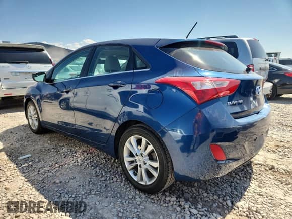 2015 Hyundai Elantra with VIN KMHD35LH1FU249329, listed as a Copart auction lot 71254715 with 117,269 mi miles and Clean title. Bid and sale history available at DreamBid. Image 2.
