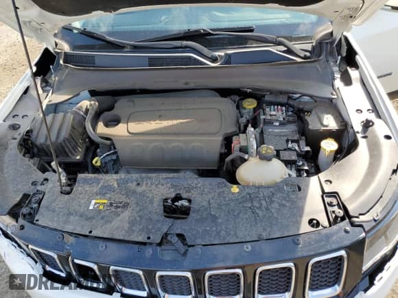 2019 Jeep Compass Limited with VIN 3C4NJCCB7KT662584, listed as a Copart auction lot 68265085 with 75,610 mi miles and Salvage title. Bid and sale history available at DreamBid. Image 11.