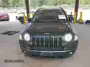 2010 Jeep Compass Latitude с VIN 1J4NF1FB0AD622928, выставлен на аукционе IAAI как лот 42651565 с пробегом 113 997 миль миль и . История ставок и продаж доступна на DreamBid. Изображение 12.