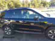 2018 Subaru Forester Premium z VIN JF2SJAEC5JH405628, wystawiony jako IAAI lot #43463543 z przebiegiem 106 481 mil mil oraz . Historia ofert i sprzedaży dostępna na DreamBid. Obrazek 13.