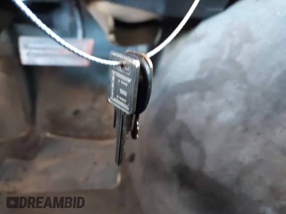 1985 Chevrolet Corvette с VIN 1G1YY0784F5105796, выставлен на аукционе IAAI как лот 43206726 с пробегом 137 315 миль миль и . История ставок и продаж доступна на DreamBid. Изображение 11.