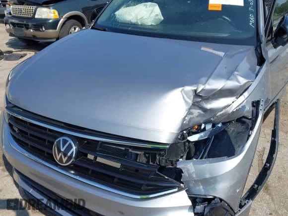 2023 Volkswagen Tiguan SE R-Line Black с VIN 3VVCB7AX2PM055070, выставлен на аукционе IAAI как лот 42787459 с пробегом 88 798 миль миль и . История ставок и продаж доступна на DreamBid. Изображение 10.