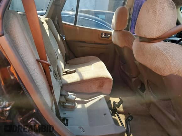 2005 Hyundai Santa Fe GLS с VIN KM8SC13D95U966475, выставлен на аукционе Copart как лот 69458125 с пробегом 243 817 миль миль и Списание • Salvage title. История ставок и продаж доступна на DreamBid. Изображение 10.