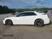 2022 Chrysler 300 Touring с VIN 2C3CCAAG5NH139554, выставлен на аукционе IAAI как лот 43169836 с пробегом 72 000 миль миль и . История ставок и продаж доступна на DreamBid. Изображение 15.