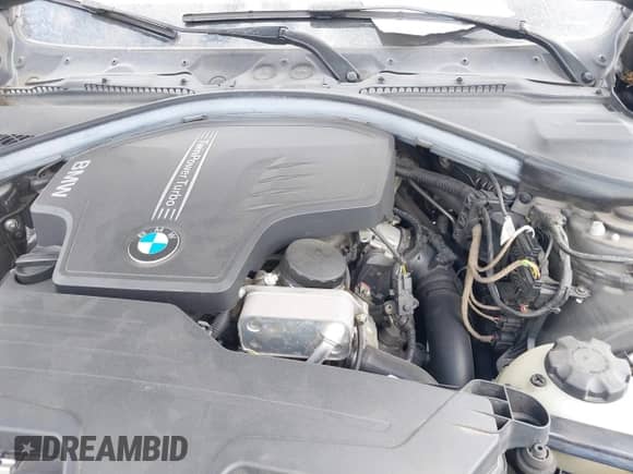 2013 BMW 3 Series 320i с VIN WBA3B1C54DF462873, выставлен на аукционе IAAI как лот 39931225 с пробегом 118 917 миль миль и . История ставок и продаж доступна на DreamBid. Изображение 10.