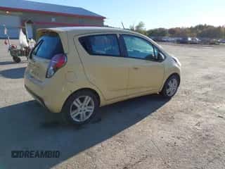 2014 Chevrolet Spark LS с VIN KL8CB6S92EC578587, выставлен на аукционе IAAI как лот 43431214 с пробегом 101 706 миль миль и . История ставок и продаж доступна на DreamBid. Изображение 4.