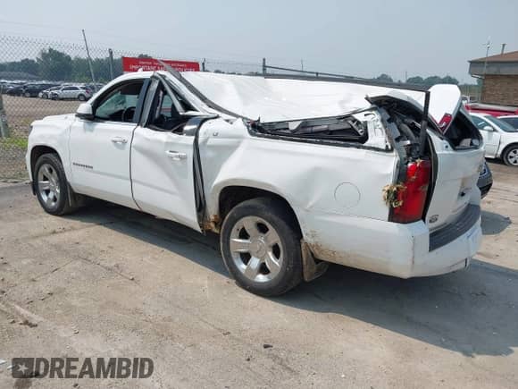 2015 Chevrolet Suburban LT с VIN 1GNSKJKC0FR661233, выставлен на аукционе IAAI как лот 42848523 с пробегом 183 511 миль миль и . История ставок и продаж доступна на DreamBid. Изображение 3.