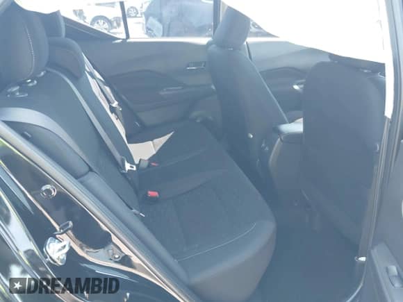 2024 Nissan Kicks SV с VIN 3N1CP5CV0RL560391, выставлен на аукционе IAAI как лот 43161037 с пробегом 27 621 миль миль и . История ставок и продаж доступна на DreamBid. Изображение 8.