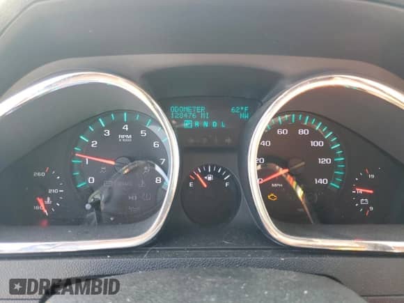 2012 Chevrolet Traverse 1LT z VIN 1GNKRGED0CJ138419, wystawiony jako Copart lot #90119345 z przebiegiem 128 476 mil mil oraz Czysty tytuł • Clean title. Historia ofert i sprzedaży dostępna na DreamBid. Obrazek 9.