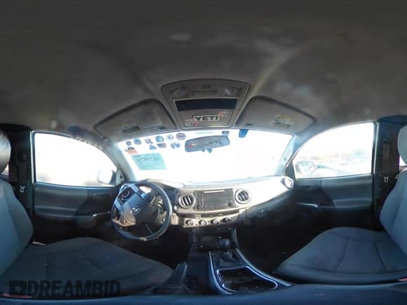 2016 Toyota Tacoma SR5 с VIN 5TFSZ5AN3GX002557, выставлен на аукционе IAAI как лот 41759773 с пробегом 173 083 миль миль и . История ставок и продаж доступна на DreamBid. Изображение 18.