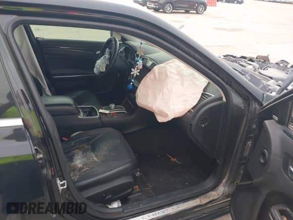 2017 Chrysler 300 C with VIN 2C3CCAEG7HH551991, listed as a IAAI auction lot 43522582 with 100,875 mi miles and . Bid and sale history available at DreamBid. Image 5.