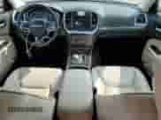 2017 Chrysler 300 C с VIN 2C3CCAKG4HH648442, выставлен на аукционе Copart как лот 71513045 с пробегом 145 124 миль миль и Списание • Salvage title. История ставок и продаж доступна на DreamBid. Изображение 8.