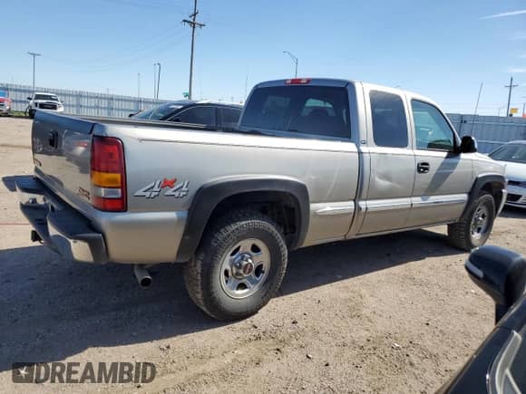 2000 GMC Sierra 1500 SLE z VIN 2GTEK19T3Y1112326, wystawiony jako Copart lot #86113175 z przebiegiem 57 704 mil mil oraz Szkoda całkowita • Salvage title. Historia ofert i sprzedaży dostępna na DreamBid. Obrazek 3.