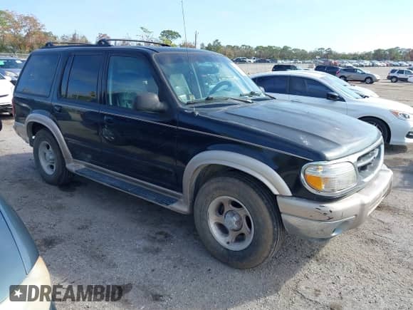 2000 Ford Explorer Eddie Bauer with VIN 1FMZU64EXYZA74923, listed as a IAAI auction lot 41504088 with 254,021 mi miles and . Bid and sale history available at DreamBid. Image 1.