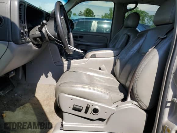2006 Chevrolet Tahoe Z71 with VIN 1GNEC13Z46R166224, listed as a Copart auction lot 55512165 with 242,640 mi miles and Salvage title. Bid and sale history available at DreamBid. Image 7.