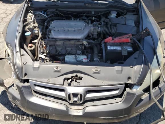 2003 Honda Accord LX с VIN 1HGCM663X3A079716, выставлен на аукционе Copart как лот 66736035 с пробегом 250 232 миль миль и Списание • Salvage title. История ставок и продаж доступна на DreamBid. Изображение 11.