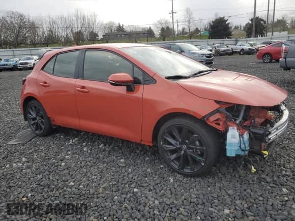 2024 Toyota Corolla XSE z VIN JTNC4MBE1R3227562, wystawiony jako Copart lot #42826235 z przebiegiem 10 932 mil mil oraz Szkoda całkowita • Salvage title. Historia ofert i sprzedaży dostępna na DreamBid. Obrazek 4.