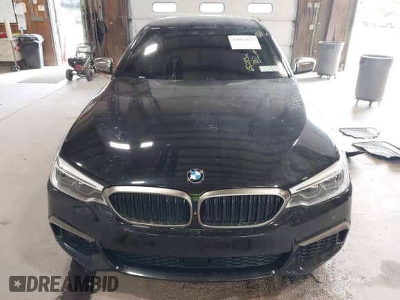 2019 BMW 5 Series M550i xDrive с VIN WBAJB9C54KB289284, выставлен на аукционе IAAI как лот 43067073 с пробегом 65 283 миль миль и . История ставок и продаж доступна на DreamBid. Изображение 12.
