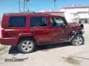 2007 Jeep Commander Sport с VIN 1J8HH48K07C635861, выставлен на аукционе IAAI как лот 42451472 с пробегом 155 912 миль миль и . История ставок и продаж доступна на DreamBid. Изображение 14.