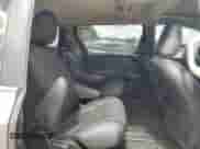 2018 Toyota Sienna SE z VIN 5TDXZ3DC5JS921882, wystawiony jako Copart lot #62347815 z przebiegiem 136 472 mil mil oraz Szkoda całkowita • Salvage title. Historia ofert i sprzedaży dostępna na DreamBid. Obrazek 10.