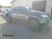 2023 Toyota Tacoma SR z VIN 3TMCZ5AN1PM549871, wystawiony jako Copart lot #68757775 z przebiegiem 34 549 mil mil oraz Szkoda całkowita • Salvage title. Historia ofert i sprzedaży dostępna na DreamBid. Obrazek 4.