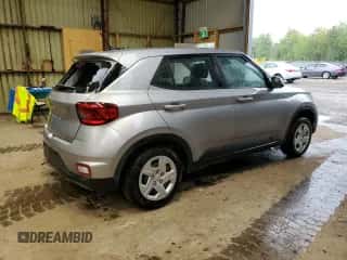 2023 Hyundai Venue Essential с VIN KMHRB8A34PU267598, выставлен на аукционе Copart как лот 65205944 с пробегом 18 970 миль миль и Списание • Salvage title. История ставок и продаж доступна на DreamBid. Изображение 3.