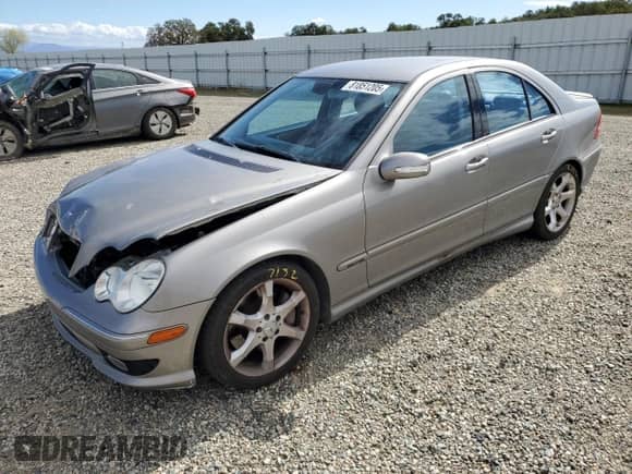 2007 Mercedes-Benz C 230 Sport with VIN WDBRF52H07A937908, listed as a Copart auction lot 81851205 with 97,605 mi miles and Salvage title. Bid and sale history available at DreamBid. Image 1.