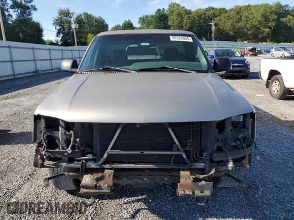 2003 GMC Sierra 1500 SLE с VIN 1GTEC14V23Z206235, выставлен на аукционе Copart как лот 69320094 с пробегом 132 111 миль миль и Списание • Salvage title. История ставок и продаж доступна на DreamBid. Изображение 5.