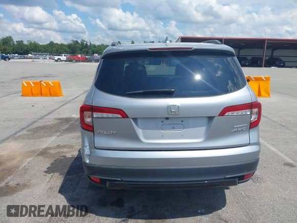 2021 Honda Pilot Special Edition с VIN 5FNYF6H25MB101102, выставлен на аукционе IAAI как лот 42787531 с пробегом Не указан миль и . История ставок и продаж доступна на DreamBid. Изображение 16.