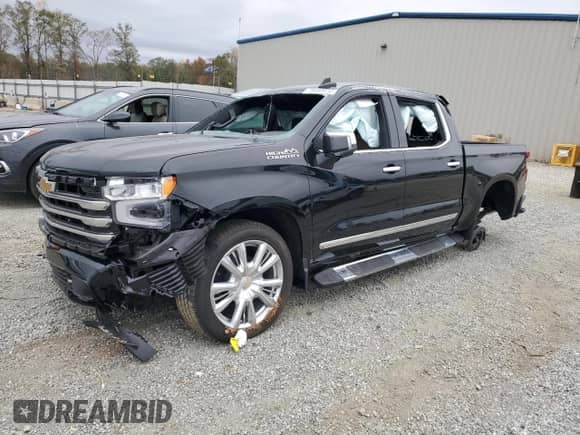 2024 Chevrolet Silverado 1500 High Country with VIN 2GCUDJEDXR1204720, listed as a Copart auction lot 78680874 with 520 mi miles and Salvage title. Bid and sale history available at DreamBid. Image 1.
