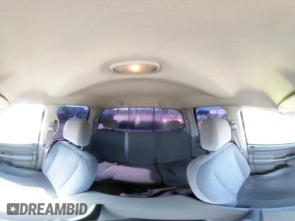 2005 Dodge 2500 SLT with VIN 3D7KS28C85G721205, listed as a IAAI auction lot 43314911 with 191,942 mi miles and . Bid and sale history available at DreamBid. Image 18.