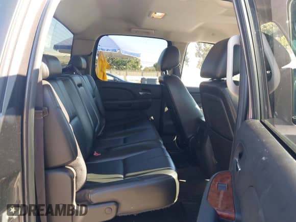 2010 Chevrolet Silverado 1500 LTZ with VIN 3GCRKTE39AG107745, listed as a IAAI auction lot 43506964 with 119,063 mi miles and . Bid and sale history available at DreamBid. Image 8.