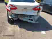 2014 Ford Fiesta SE с VIN 3FADP4BJ4EM207009, выставлен на аукционе IAAI как лот 42658980 с пробегом 206 385 миль миль и . История ставок и продаж доступна на DreamBid. Изображение 6.