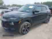 2021 Chevrolet TrailBlazer RS z VIN KL79MUSL4MB026439, wystawiony jako IAAI lot #42391431 z przebiegiem 35 420 mil mil oraz . Historia ofert i sprzedaży dostępna na DreamBid. Obrazek 2.