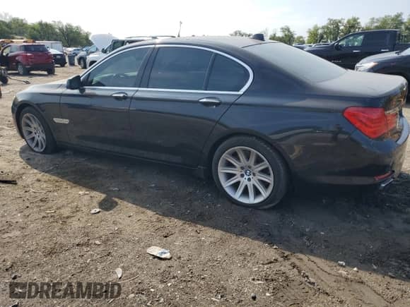 2011 BMW 7 Series 750i xDrive with VIN WBAKC6C51BC395220, listed as a Copart auction lot 81702995 with 115,091 mi miles and Clean title. Bid and sale history available at DreamBid. Image 2.
