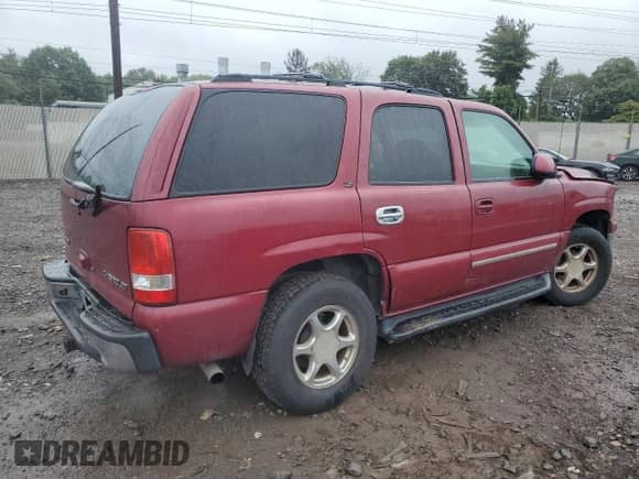 2004 Chevrolet Tahoe LT z VIN 1GNEK13Z54J275127, wystawiony jako Copart lot #69592305 z przebiegiem 174 091 mil mil oraz Szkoda całkowita • Salvage title. Historia ofert i sprzedaży dostępna na DreamBid. Obrazek 3.