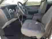 2010 Dodge Dakota z VIN 1D7CE3BK1AS151164, wystawiony jako Copart lot #75810744 z przebiegiem 252 859 mil mil oraz Szkoda całkowita • Salvage title. Historia ofert i sprzedaży dostępna na DreamBid. Obrazek 7.