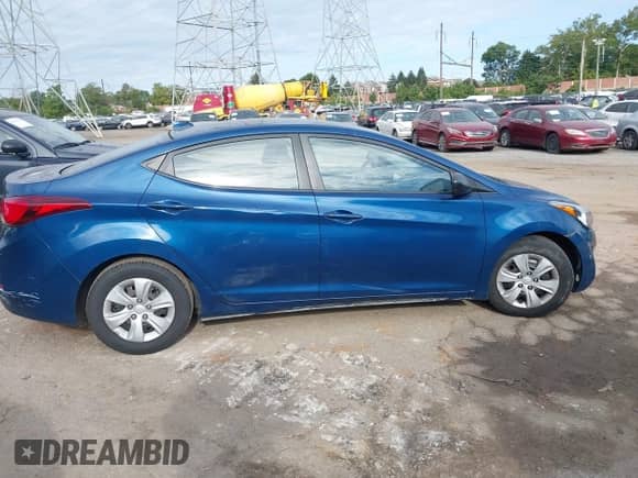 2016 Hyundai Elantra Limited with VIN KMHDH4AE2GU525796, listed as a IAAI auction lot 43204010 with 153,005 mi miles and . Bid and sale history available at DreamBid. Image 14.