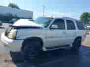 2004 Cadillac Escalade z VIN 1GYEK63N34R136404, wystawiony jako IAAI lot #42569800 z przebiegiem Nie podano mil oraz . Historia ofert i sprzedaży dostępna na DreamBid. Obrazek 14.