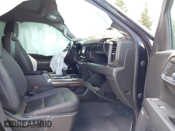 2023 Chevrolet Silverado 1500 RST with VIN 2GCUDEED3P1126138, listed as a IAAI auction lot 42827965 with 45,147 mi miles and . Bid and sale history available at DreamBid. Image 5.