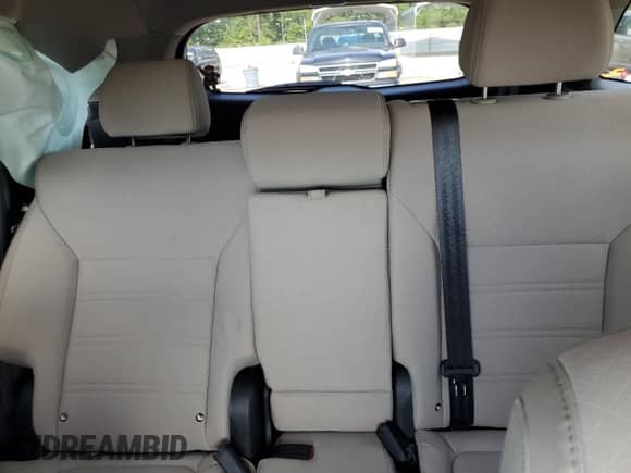 2020 Kia Sorento LX with VIN 5XYPG4A53LG695228, listed as a Copart auction lot 70110065 with 57,628 mi miles and Salvage title. Bid and sale history available at DreamBid. Image 10.