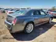 2011 Chrysler 300 C с VIN 2C3CA6CT8BH580345, выставлен на аукционе Copart как лот 80758955 с пробегом 52 096 миль миль и Списание • Salvage title. История ставок и продаж доступна на DreamBid. Изображение 3.