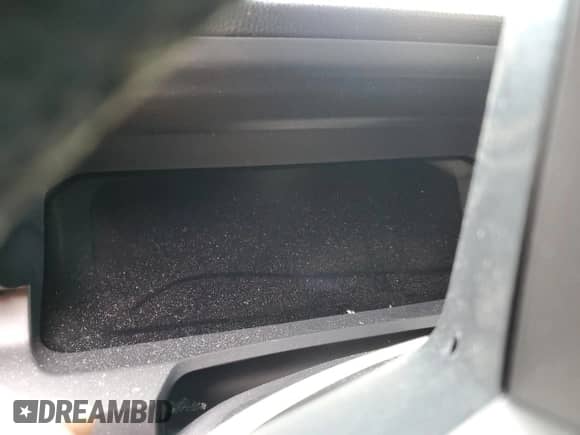 2024 Toyota Tacoma SR5 with VIN 3TYLB5JN6RT012716, listed as a Copart auction lot 70691755 with Not provided miles and Clean title. Bid and sale history available at DreamBid. Image 9.